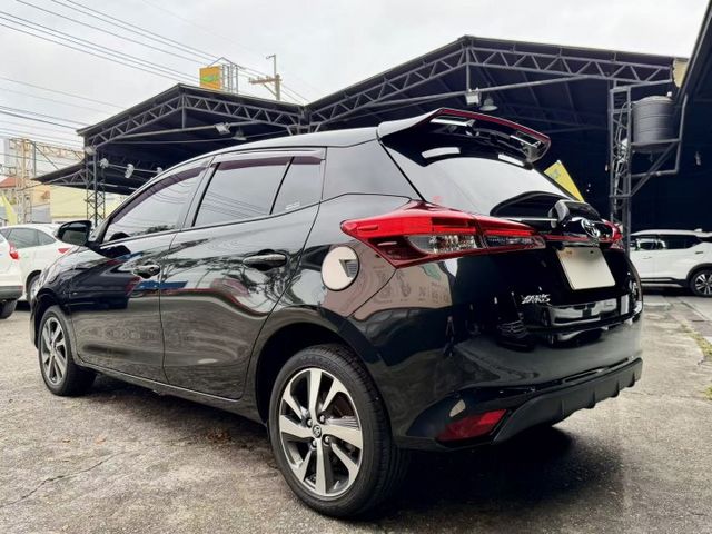2022 Toyota Yaris 1.5 S 影音版 一手車 原廠保養 原廠保固中 超低里程僅跑五萬一  第17張相片