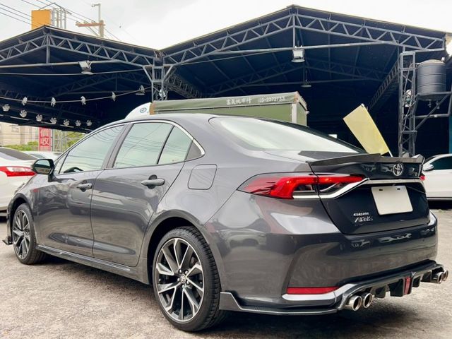 2021 Toyota Corolla Altis 1.8豪華影音版 里程僅跑八萬  第18張相片
