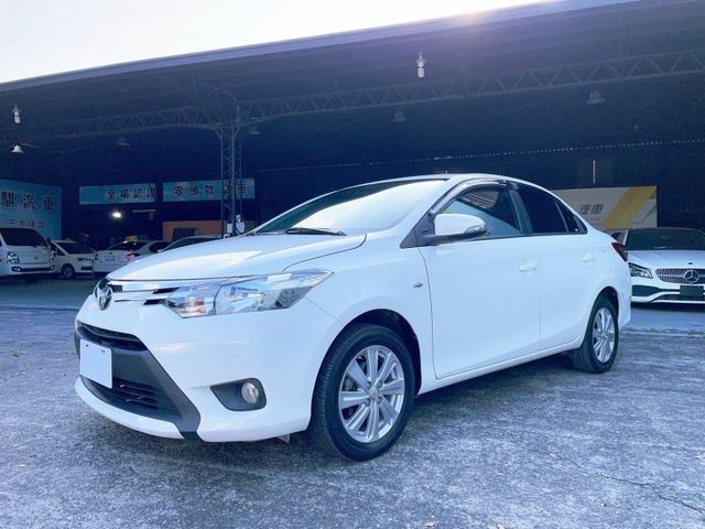 2017 Toyota Vios 1.5經典版 認證車 超低里程僅跑三萬六 抬顯 導航 倒車顯影  第3張相片