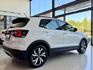 2022/23 VW T-Cross 230 TSI Tech 總代理  一手車 原廠保養 里程僅跑四萬七 原廠保固中  第18張縮圖