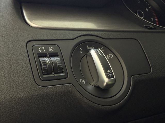 2011 Volkswagen Passat Sedan 1.8 TSI CL 一手車 全原廠保養 里程僅跑九萬八  第7張相片