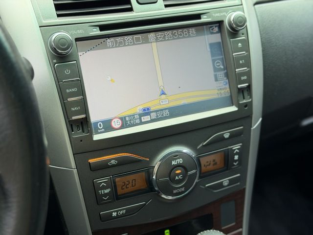 2012 Toyota Corolla Altis 1.8 E 影音版 一手車 超低里程僅跑八萬七  第10張相片