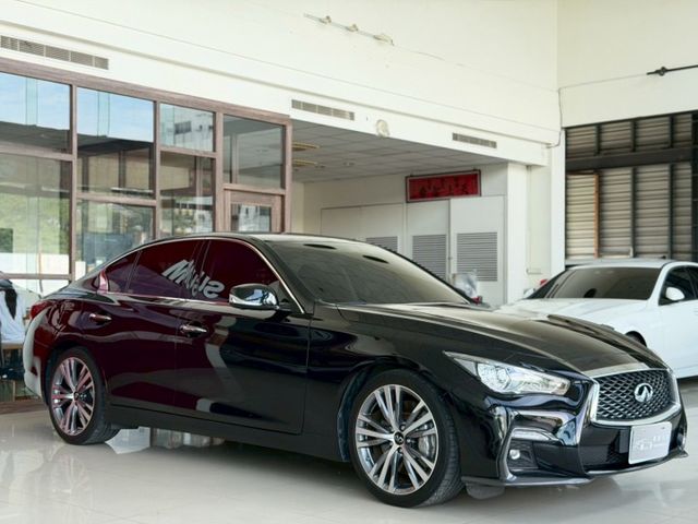 2022 Infiniti Q50 300 GT Silver Sport 一手車 原廠保養 超低里程僅跑四萬二  第1張相片