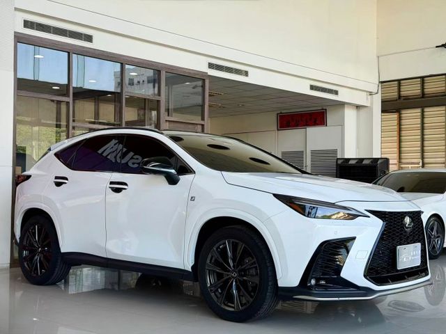 2022 Lexus NX 350 F Sport版   總代理 一手車 原廠保養 低里程僅跑兩萬三  第1張相片