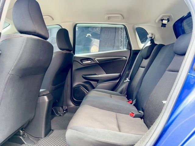 2015 Honda Fit 1.5 S 低里程僅跑五萬三  第8張相片