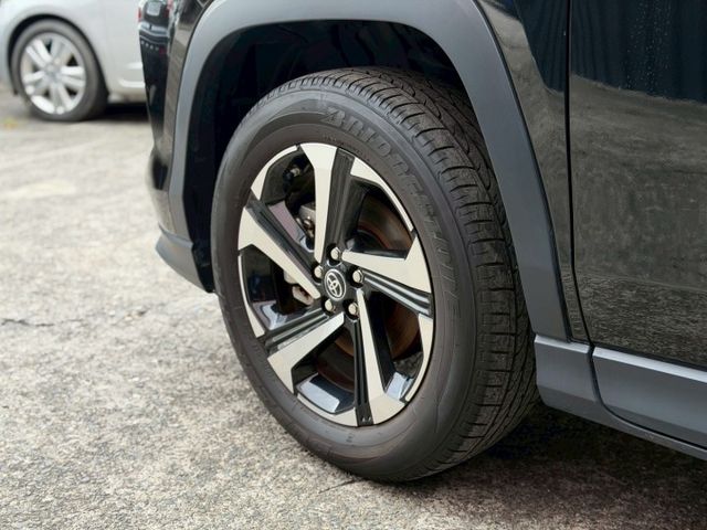 2024 Toyota Yaris Cross 1.5潮玩影音版 一手車 原廠保養 原廠保固中 超低里程僅跑兩萬四  第4張相片