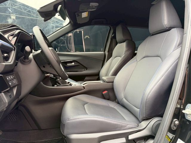 2024 Toyota Yaris Cross 1.5潮玩影音版 一手車 原廠保養 原廠保固中 超低里程僅跑兩萬四  第6張相片