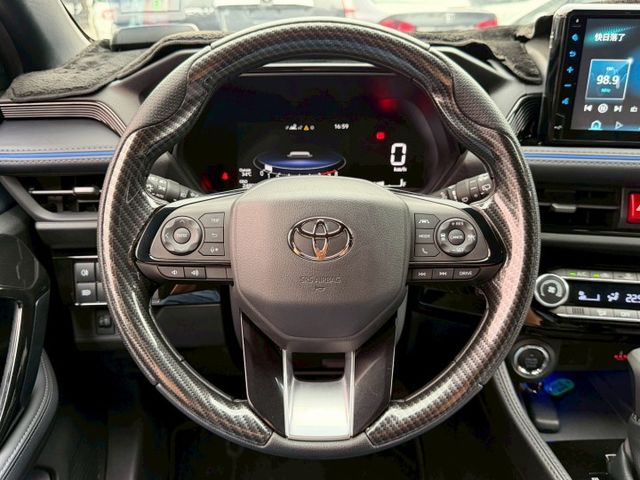 2024 Toyota Yaris Cross 1.5潮玩影音版 一手車 原廠保養 原廠保固中 超低里程僅跑兩萬四  第9張相片