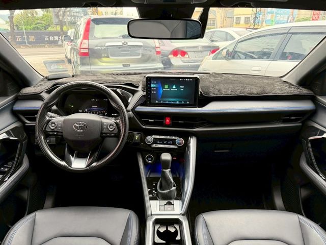 2024 Toyota Yaris Cross 1.5潮玩影音版 一手車 原廠保養 原廠保固中 超低里程僅跑兩萬四  第15張相片