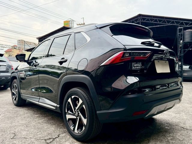 2024 Toyota Yaris Cross 1.5潮玩影音版 一手車 原廠保養 原廠保固中 超低里程僅跑兩萬四  第17張相片