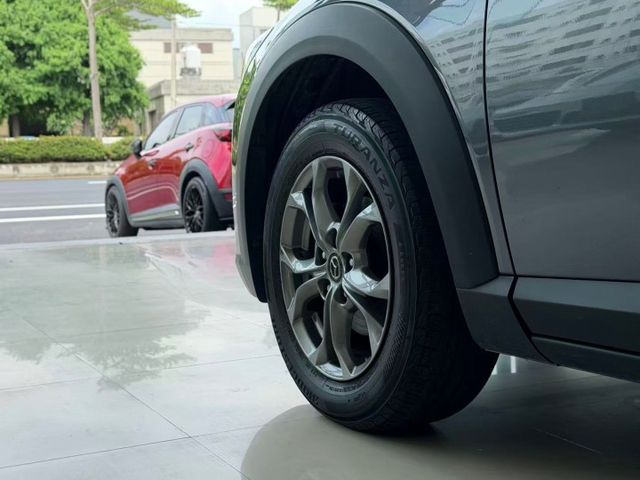 2024 Mazda CX-3 20S Proactive Touring 一手車 原廠保養 原廠保固中 里程僅跑五萬  第5張相片