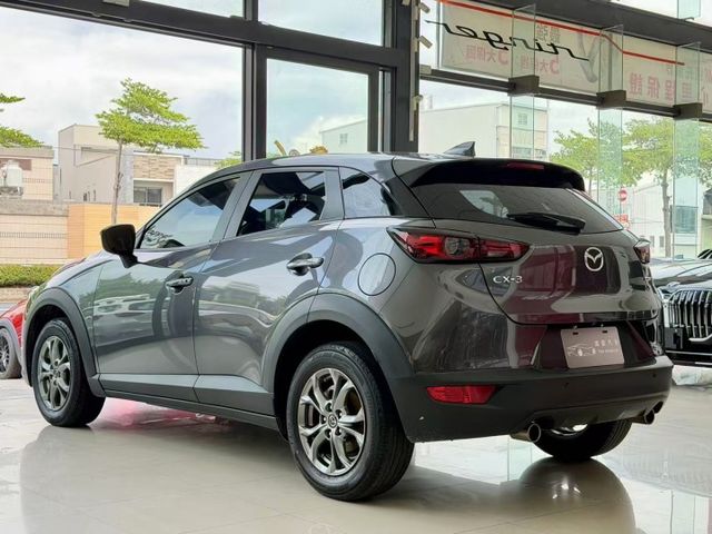 2024 Mazda CX-3 20S Proactive Touring 一手車 原廠保養 原廠保固中 里程僅跑五萬  第18張相片