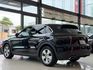 2018/19 Porsche Cayenne  總代理 原廠保養 里程僅跑三萬九 選配29萬  第17張縮圖