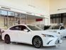 2023 Lexus 小改款 ES200 豪華版 一手車 原廠保養 保固中 超低里程僅跑兩萬八 選配電子後視鏡 環景  第1張縮圖