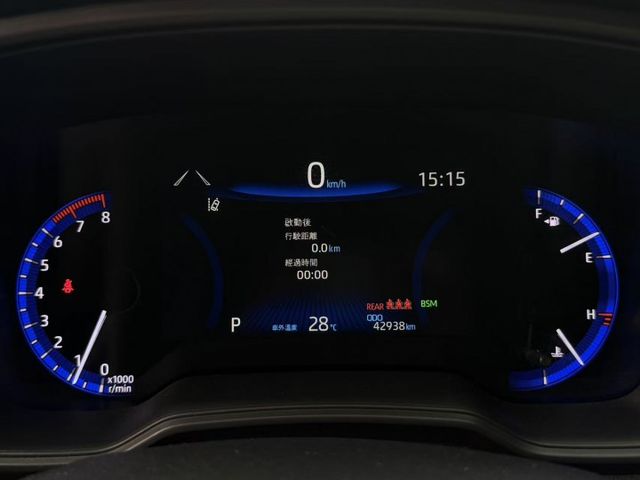 2022 Toyota Corolla Cross 1.8尊爵版  原廠保養 超低里程僅跑四萬三  第7張相片