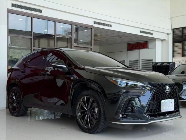 2023/24 Lexus NX 350 F Sport版  原廠保養 原廠保固中 超低里程僅跑三萬四  第1張相片