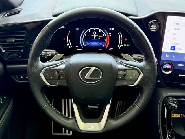 2023/24 Lexus NX 350 F Sport版  原廠保養 原廠保固中 超低里程僅跑三萬四  第8張相片