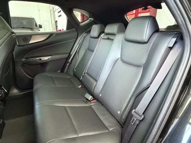 2023/24 Lexus NX 350 F Sport版  原廠保養 原廠保固中 超低里程僅跑三萬四  第18張相片