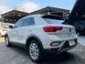 2023 VW 小改款 T-ROC 280 TSI Life 一手車 原廠保養 原廠保固中 超低里程僅跑兩萬八  第16張縮圖