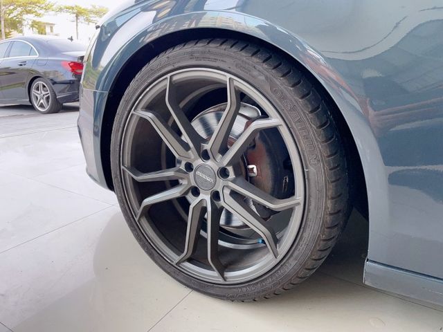 2008 Audi A4 Avant 3.2/4WD/全景天窗/HID頭燈/LED日行燈/換檔撥片  第4張相片