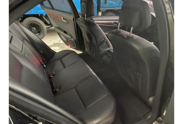 Benz C300  第9張相片