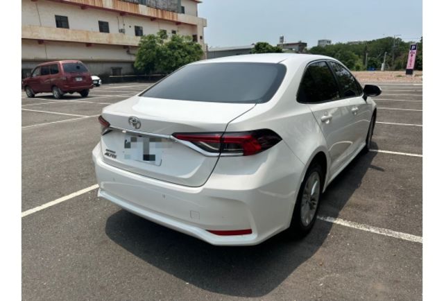 Toyota ALTIS  第3張相片