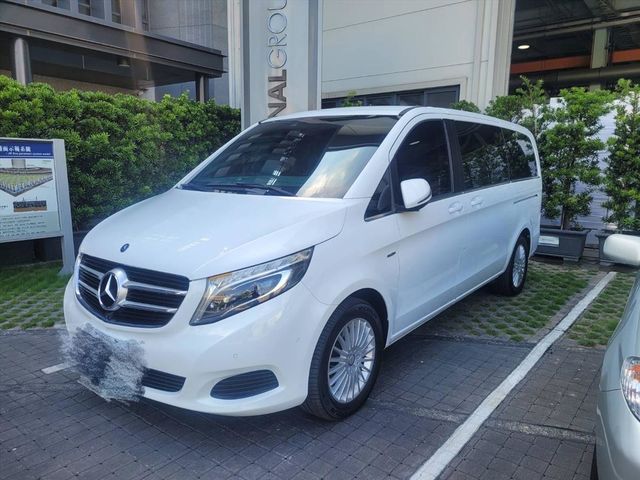 2017年V250D白  第1張相片