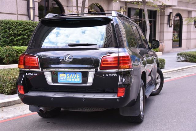 2008年黑色LX570  第5張相片