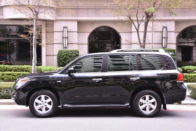 2008年黑色LX570  第6張相片