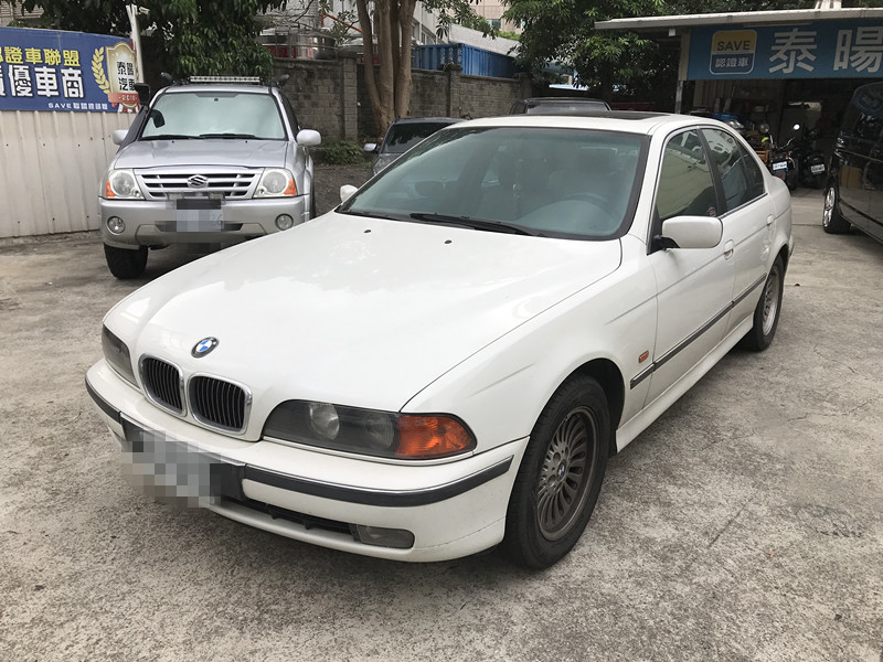 Bmw 9 的價格 Findcar 找車網