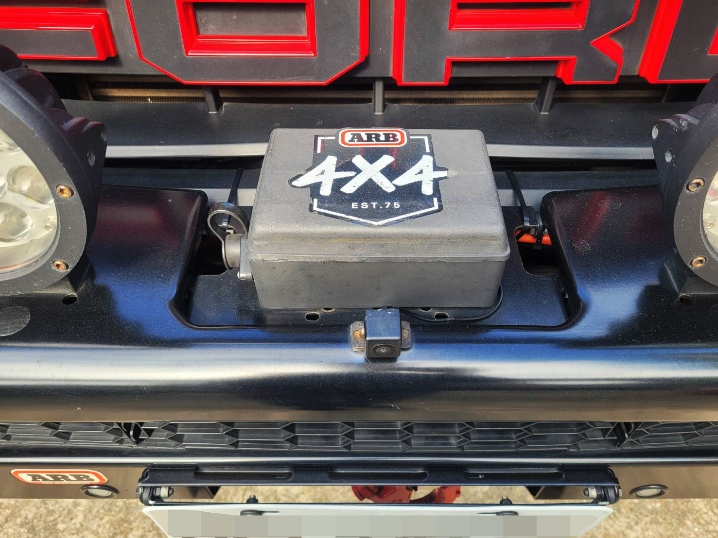 2019年式 Ford Ranger 福特浪九 2.0 Bi-Turbo Wildtrak 一手車跑8萬 改裝超過60萬 ☎服務專線:0９80-558-999 LINE ID:Used-Cars 黃文遠  第8張相片