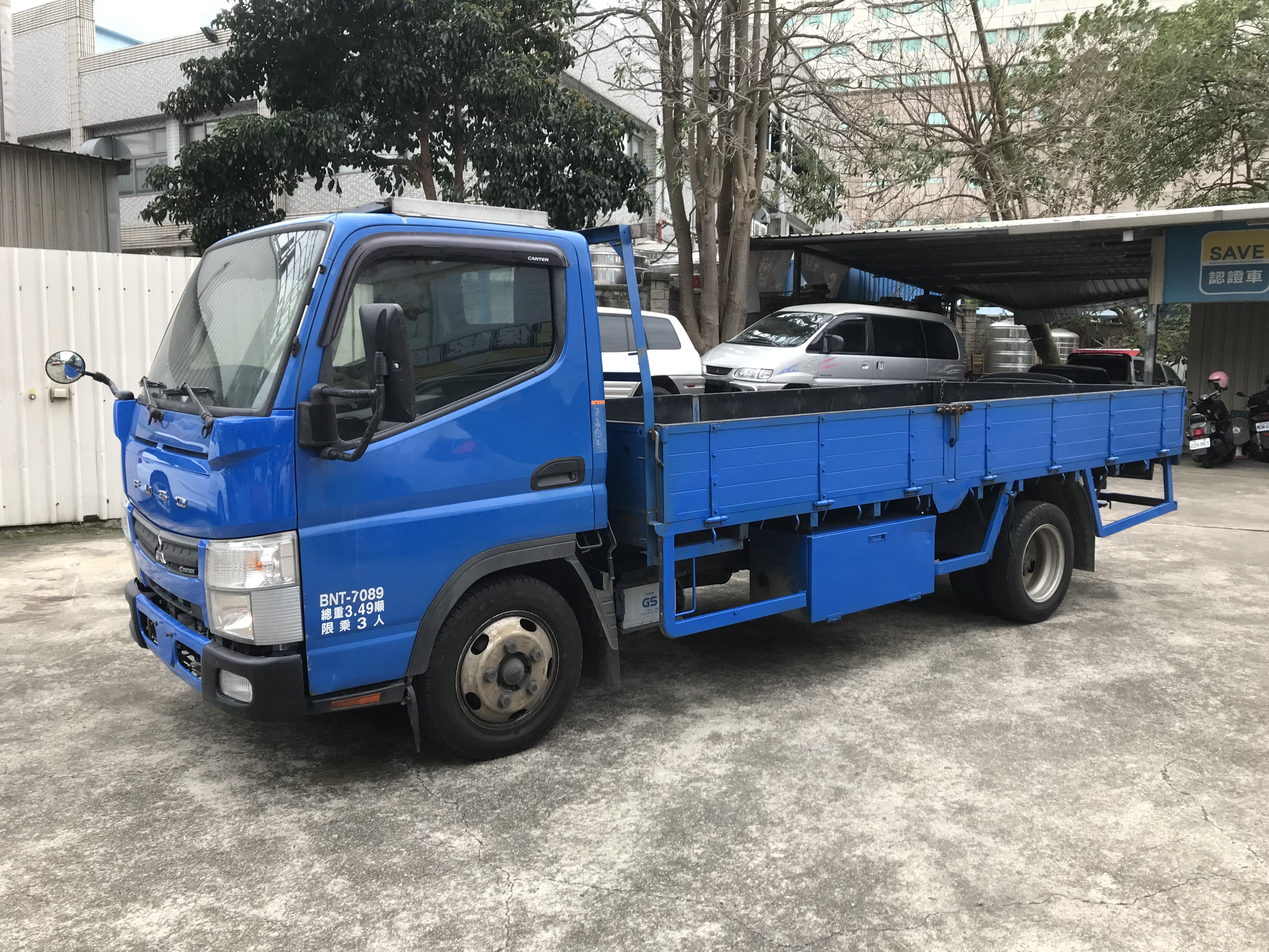 2018 MITSUBISHI 三菱 FUSO Canter 堅達  #已變更載重5噸 #超長軸14呎半 ☎服務專線 : 0980-558-999 LINE ID:Used-Cars 黃文遠  第1張相片