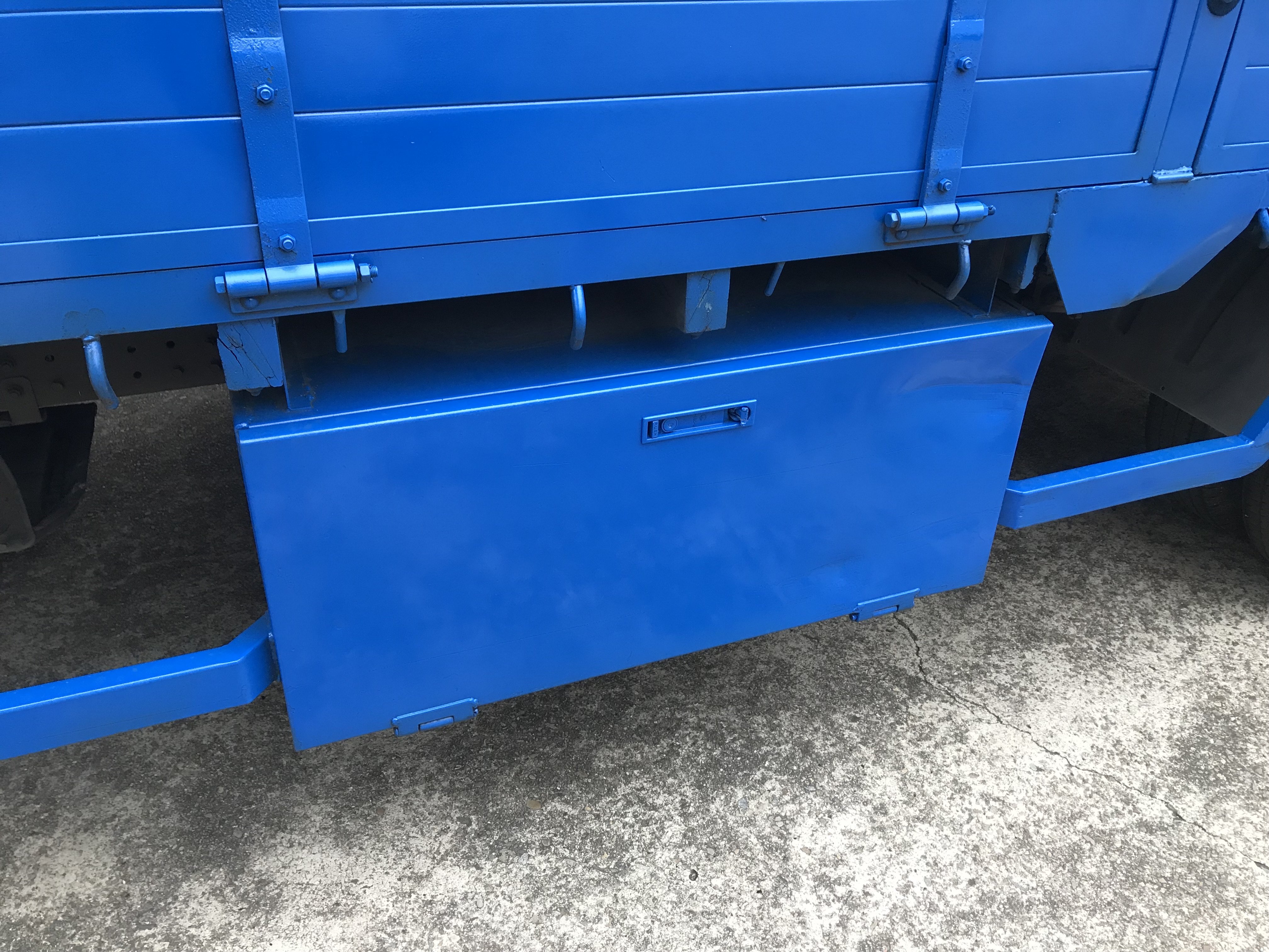 2018 MITSUBISHI 三菱 FUSO Canter 堅達  #已變更載重5噸 #超長軸14呎半 ☎服務專線 : 0980-558-999 LINE ID:Used-Cars 黃文遠  第5張相片