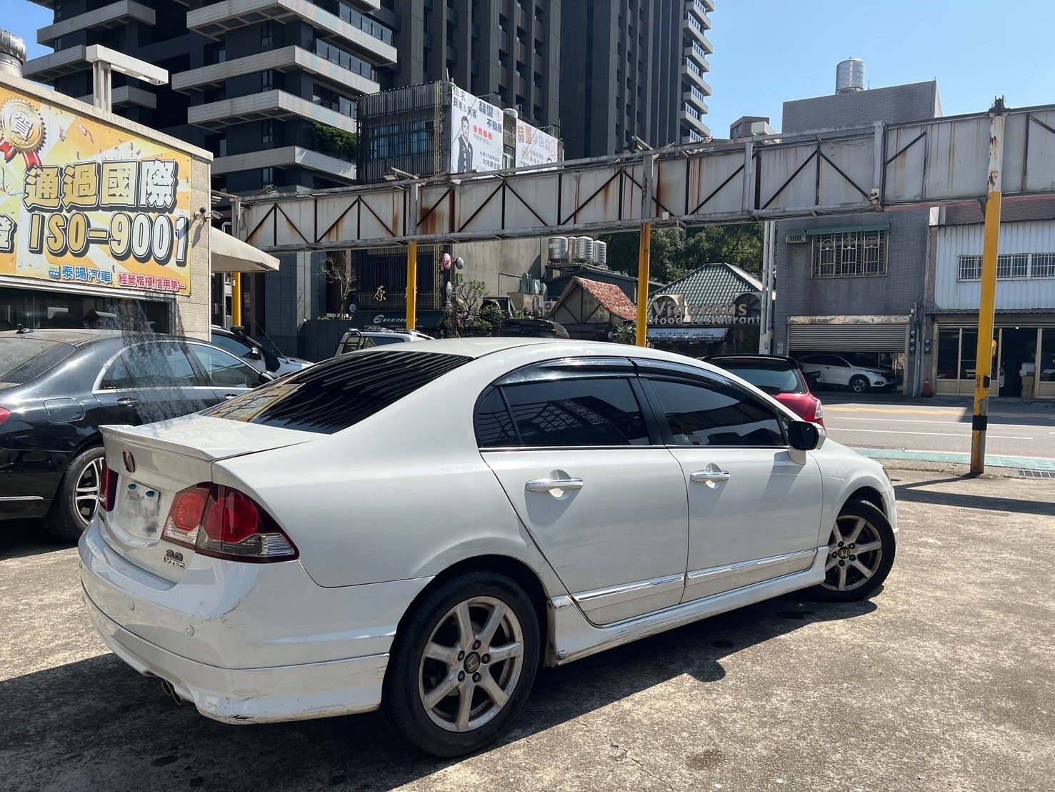2010 Honda 本田 Civic 喜美 K12 2.0S 頂級版 ☎服務專線 : 0９80-558-999 LINE ID:Used-Cars 黃文遠  第2張相片