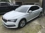 2022 Skoda Superb Sedan 1.5 TSI 小改款 僅跑3萬 一手車 液晶儀錶板 腳踢電尾門 ☎服務專線 : 0９80-558-999 LINE ID:Used-Cars 黃文遠  第1張縮圖