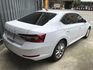 2022 Skoda Superb Sedan 1.5 TSI 小改款 僅跑3萬 一手車 液晶儀錶板 腳踢電尾門 ☎服務專線 : 0９80-558-999 LINE ID:Used-Cars 黃文遠  第2張縮圖