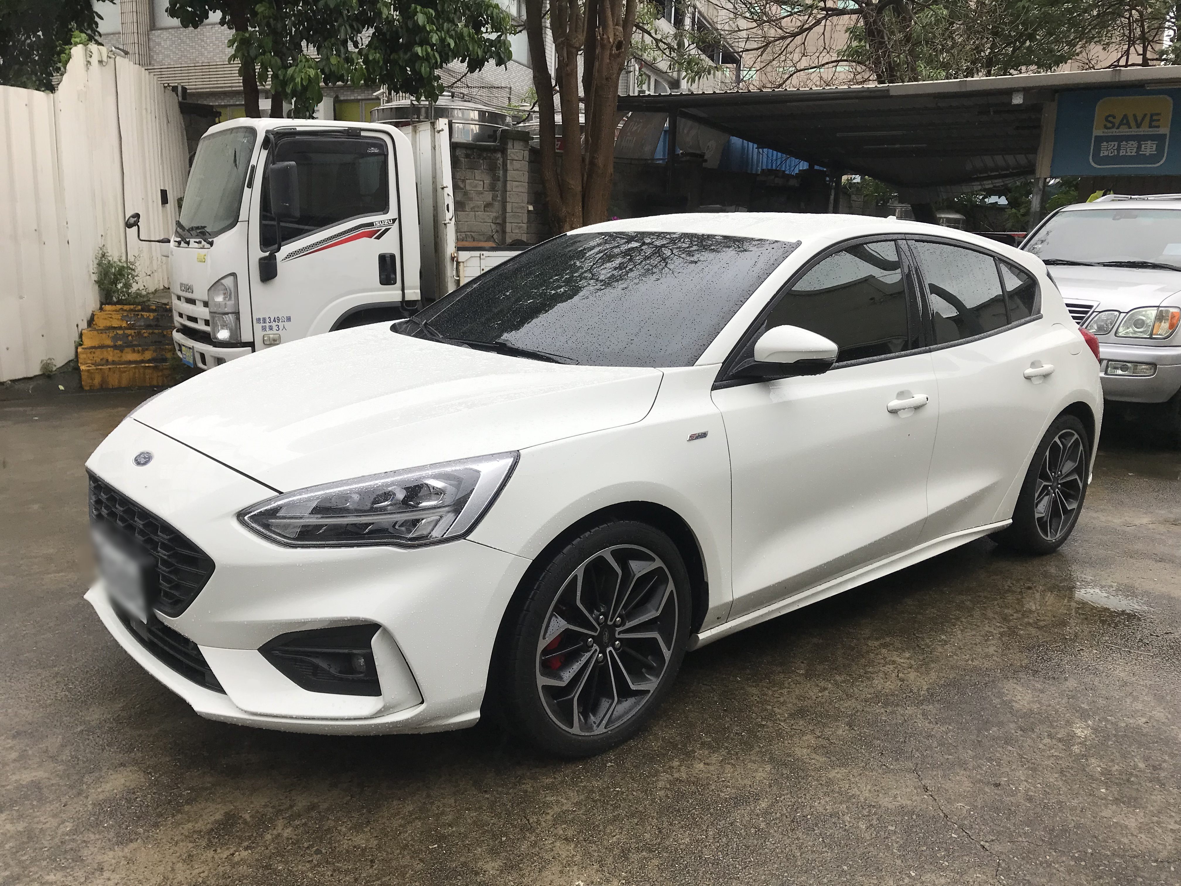 2021 Ford Focus 5D ST-Line Lommel 賽道特化版 #一手女用車 #原鈑件 #原廠保養 ☎服務專線 : 0９80-558-999 LINE ID:Used-Cars 黃文遠  第1張相片