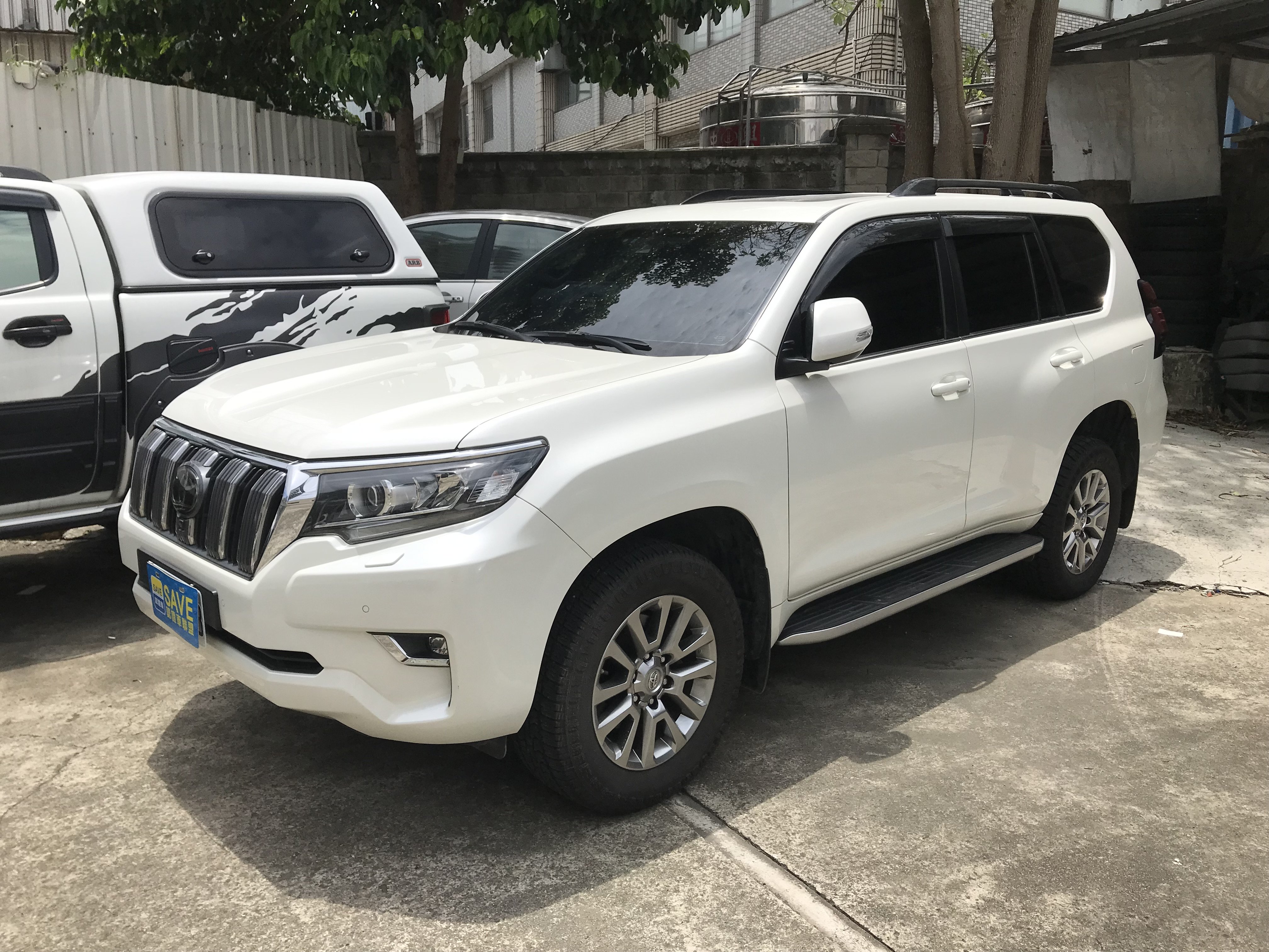 2019 Toyota 豐田 Land Cruiser Prado 普拉多 小改款 一手車 原鈑件 原廠保養 七人座 iKEY ACC 盲點 可調氣壓避震 ☎服務專線 : 0９80-558-999 LINE ID:Used-Cars 黃文遠  第1張相片