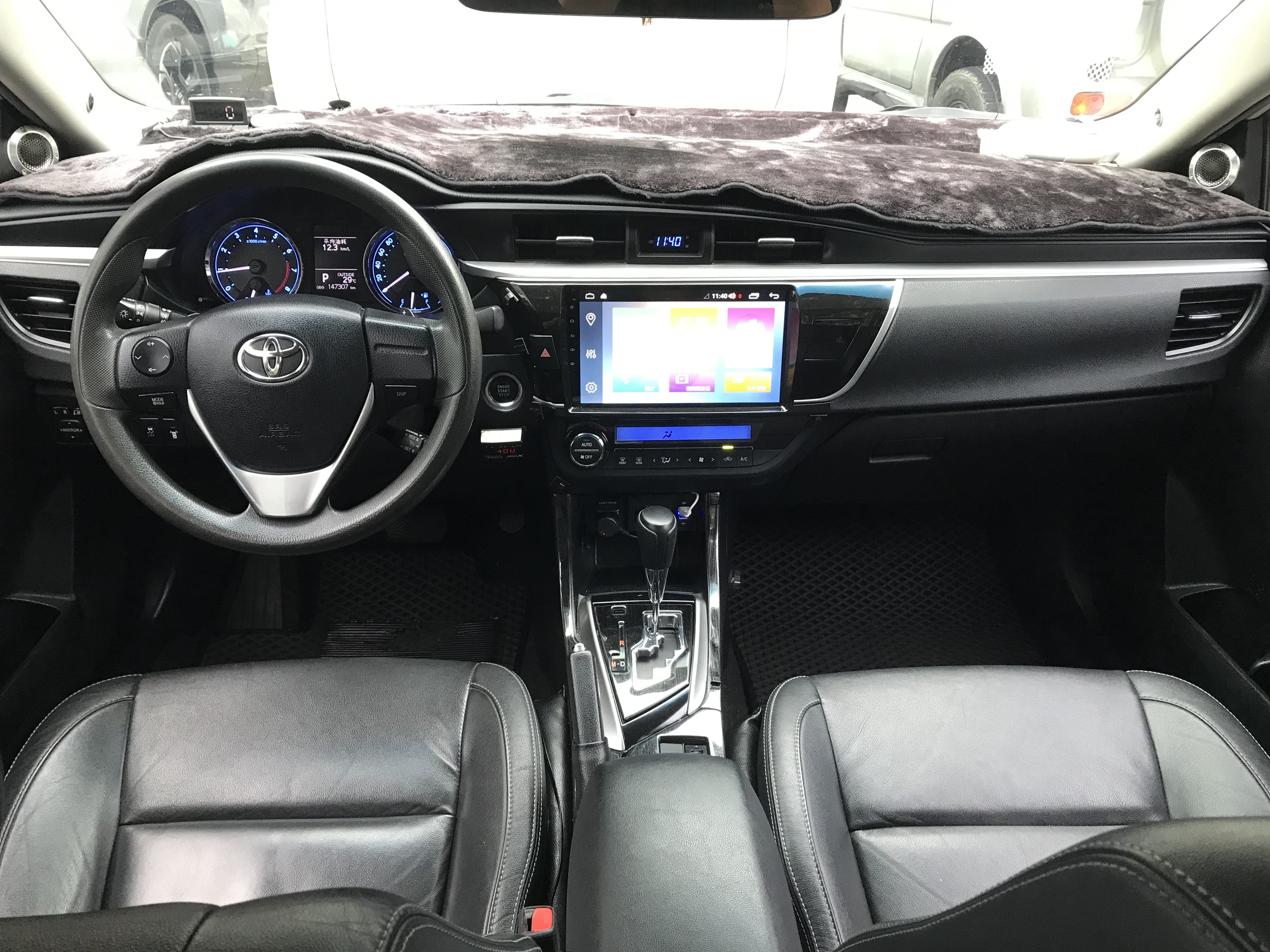 2015 Toyota Corolla Altis 1.8 Safety+ 一手車 原鈑件 換檔快撥 盲點 360度環景 ☎服務專線 : 0９80-558-999 LINE ID:Used-Cars 黃文遠  第5張相片