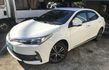 2017 Toyota Corolla Altis 1.8 頂級版 一手車 原鈑件 免鑰匙 安卓機 盲點 定速 6SRS 16吋雙色鋁圈 ☎服務專線 : 0９80-558-999 LINE ID:Used-Cars 黃文遠  第1張縮圖