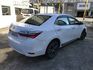 2017 Toyota Corolla Altis 1.8 頂級版 一手車 原鈑件 免鑰匙 安卓機 盲點 定速 6SRS 16吋雙色鋁圈 ☎服務專線 : 0９80-558-999 LINE ID:Used-Cars 黃文遠  第2張縮圖