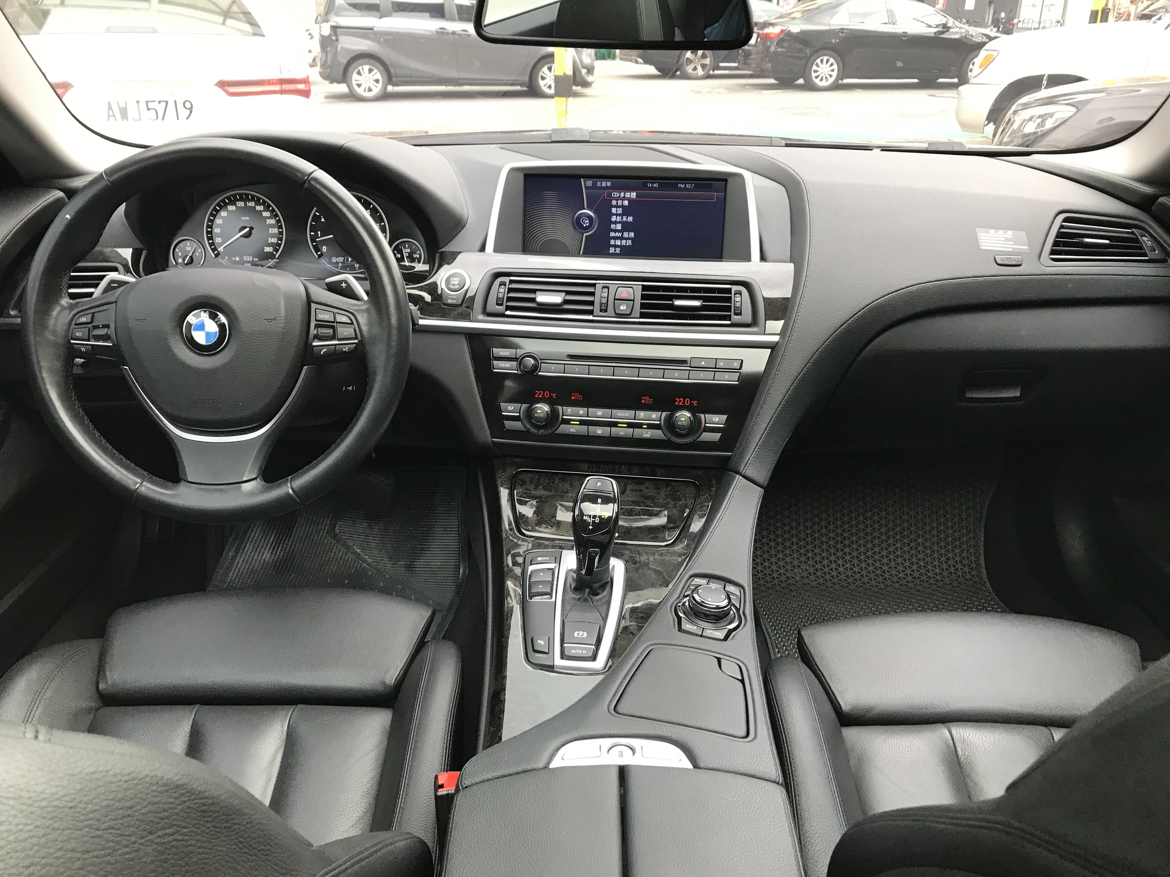 2013 BMW 6-Series Gran Coupe 640i F06 #一手車 #跑9萬 #原鈑件 #總代理 #老董座車 #車庫車 #無惡操 #馬力320hp #扭力45.9kgm #0加速至100km/h僅需5.4秒 ☎服務專線 :  第5張相片