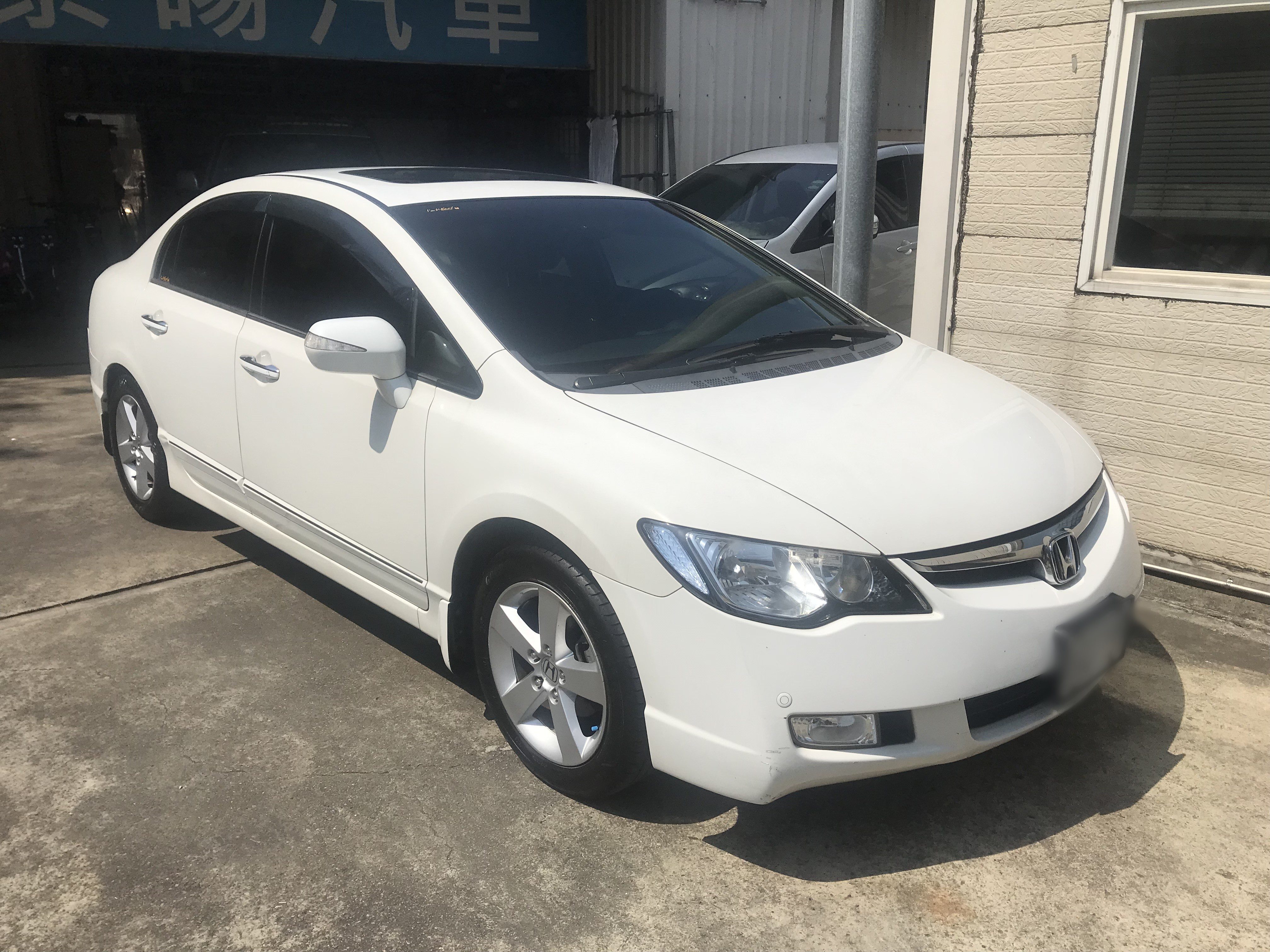 2007年 HONDA CIVIC K12 1.8 頂級版 年輕人熱門款 外型帥氣 省油省稅 維修保養便宜  第1張相片