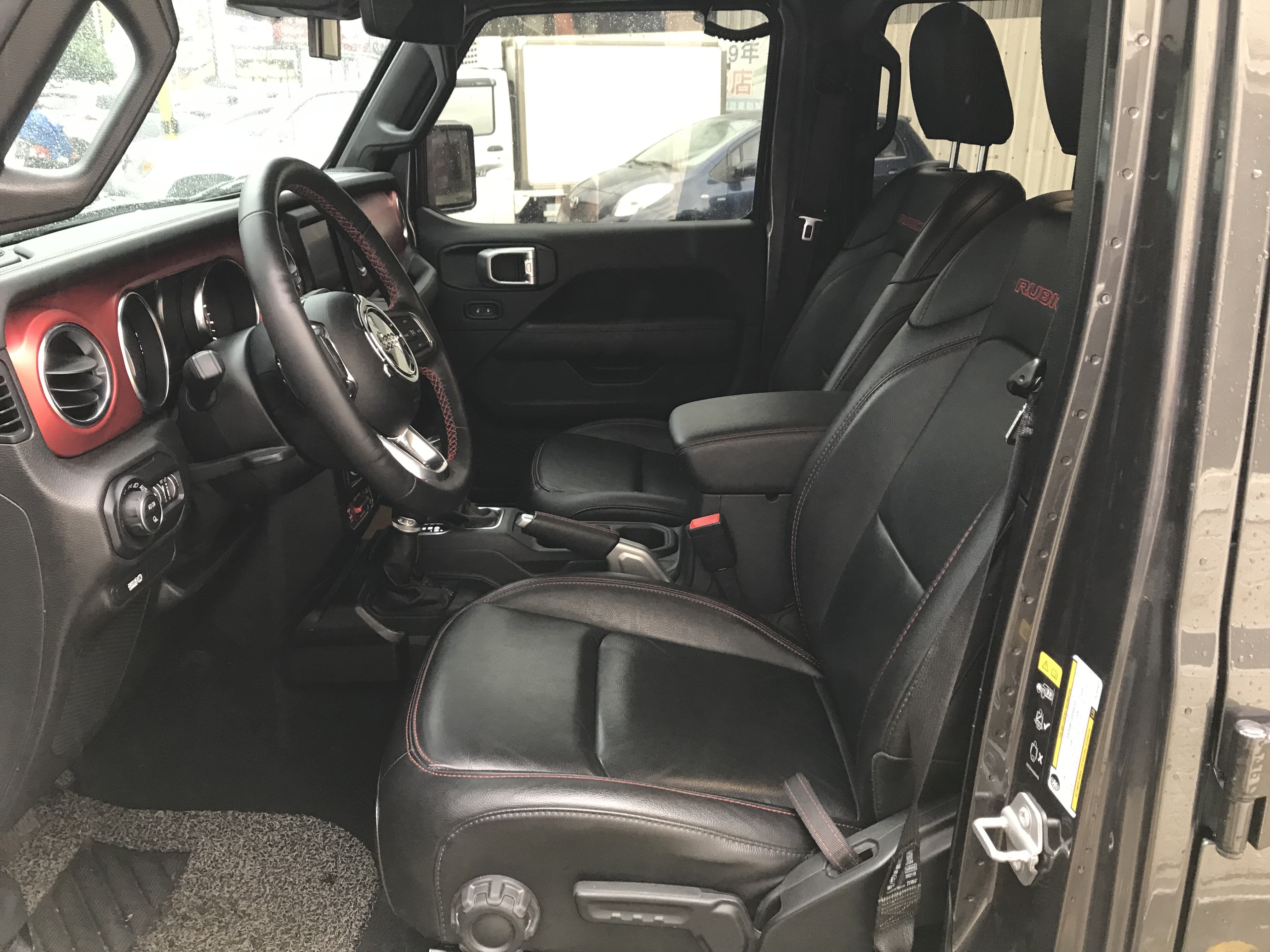 吉普/角鬥士/皮卡 2021 Jeep Gladiator JT Rubicon Pickup 3.6汽油 ACC ☎服務專線:0９80-558-999 LINE ID:Used-Cars 黃文遠  第3張相片