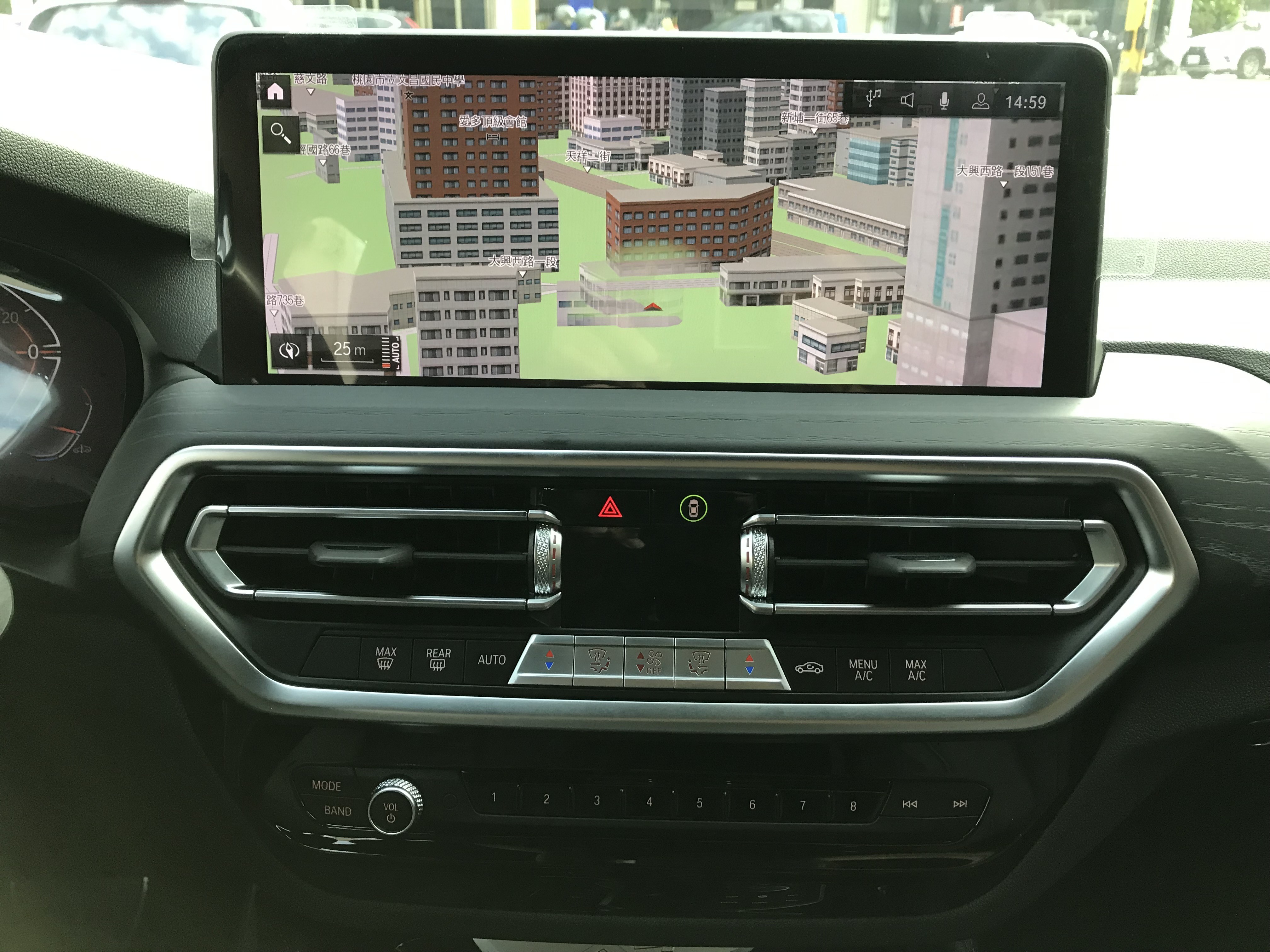 2022 BMW X4 xDrive30i M Sport 小改款輕油電 一手車 車庫車 原鈑件 僅跑3萬 剛原廠保養完 ☎ : 0980-558-999 LINE ID:Used-Cars 黃文遠  第11張相片