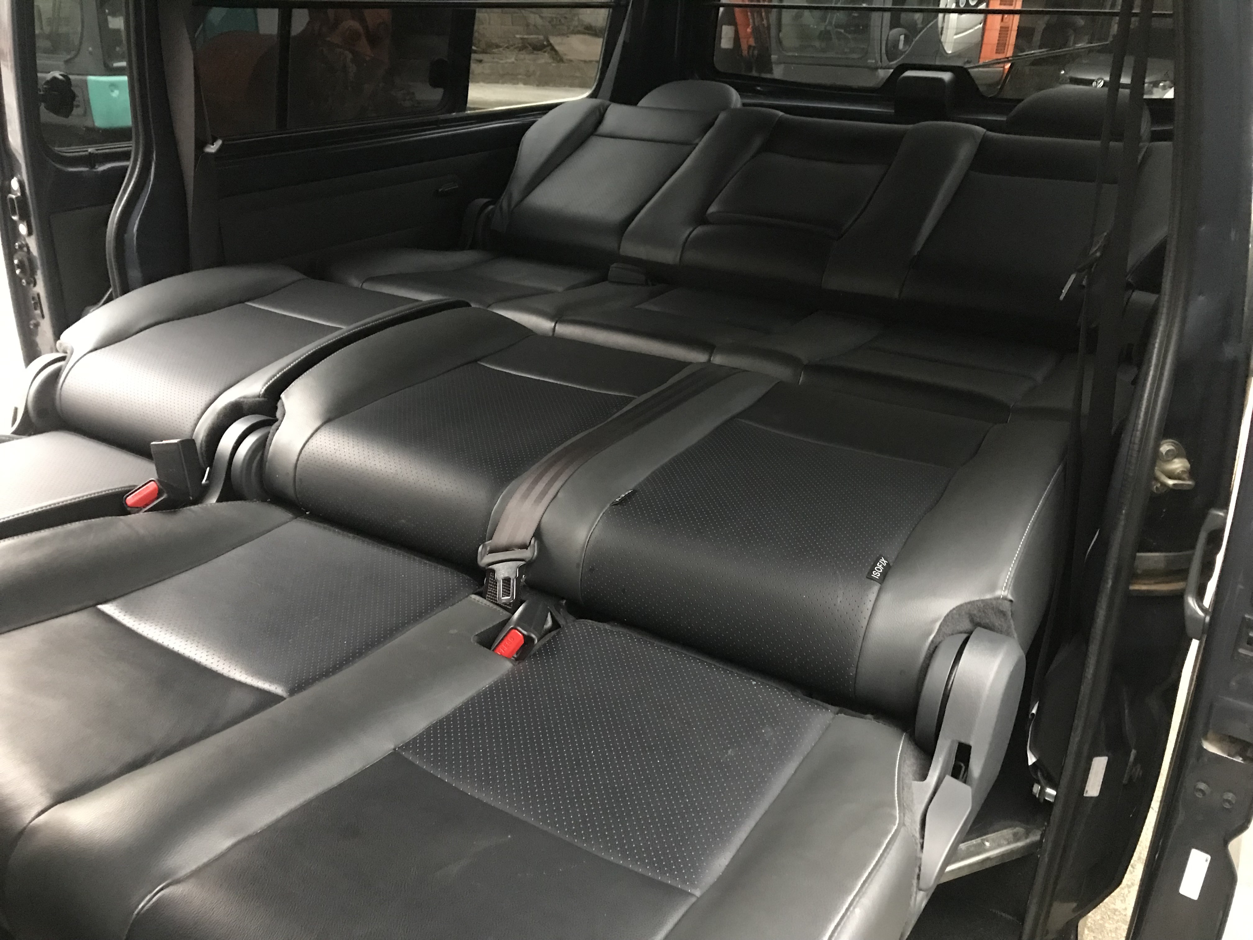 2021 中華 Delica 得利卡 廂車 #8人座 #自排 #僅跑2萬 #一手車 #全車原鈑 #里程保證 #內外如新 ☎服務專線 : 0９80-558-999 LINE ID:Used-Cars 黃文遠  第5張相片