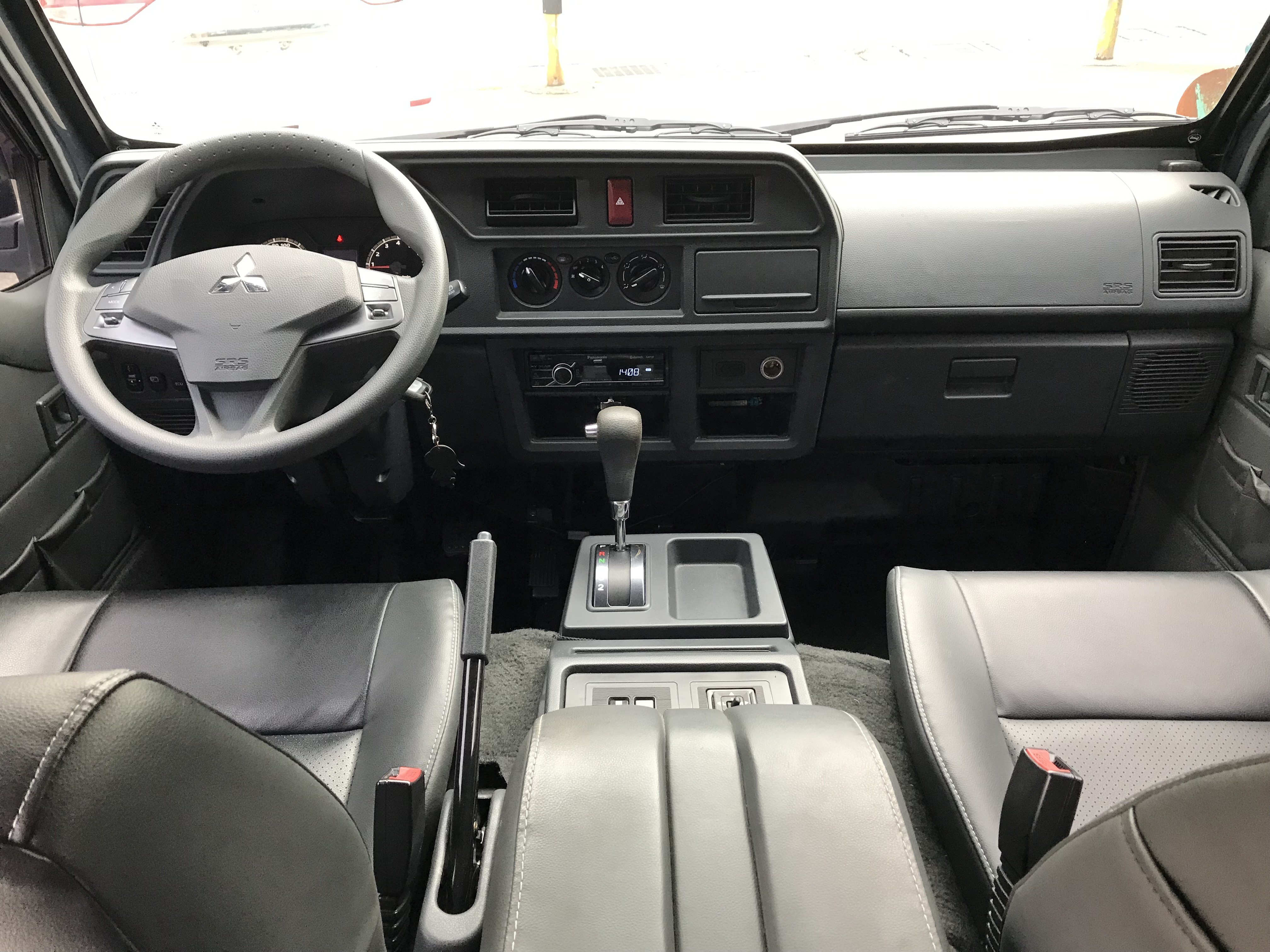 2021 中華 Delica 得利卡 廂車 #8人座 #自排 #僅跑2萬 #一手車 #全車原鈑 #里程保證 #內外如新 ☎服務專線 : 0９80-558-999 LINE ID:Used-Cars 黃文遠  第7張相片