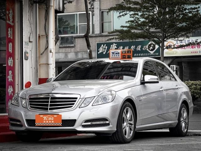 Mercedes-Benz/賓士 E-CLASS  第4張相片