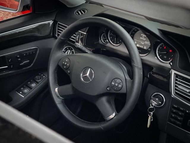 Mercedes-Benz/賓士 E-CLASS  第9張相片