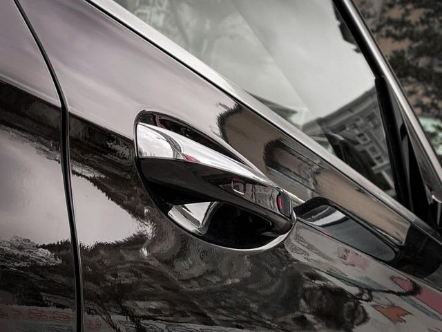 Mercedes-Benz/賓士 E-CLASS  第10張相片